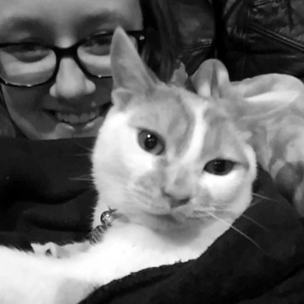 Meet your Posher, Kenzie